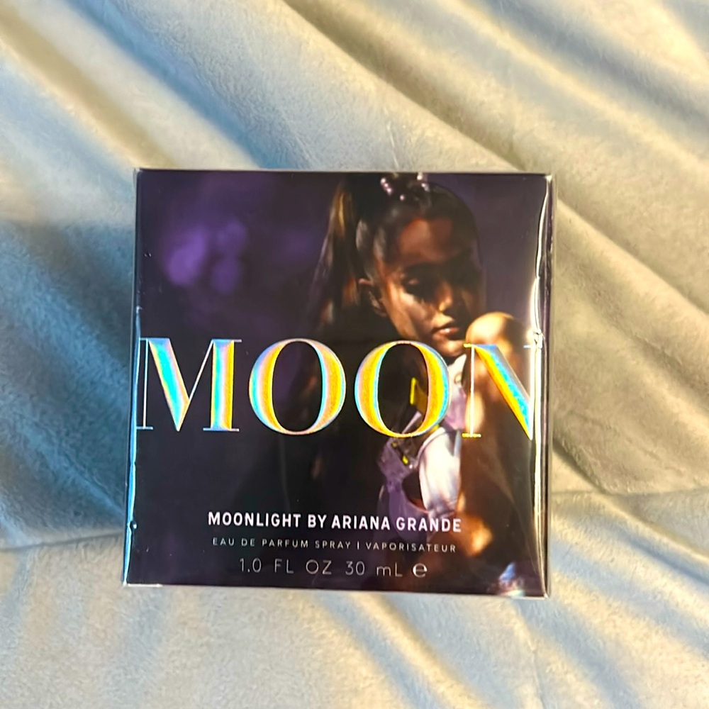 Ariana Grande Fragrance Moonlight 1.0 Fl Oz NIB